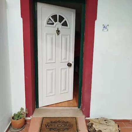 The South Sunny House - A Casa A Sul *